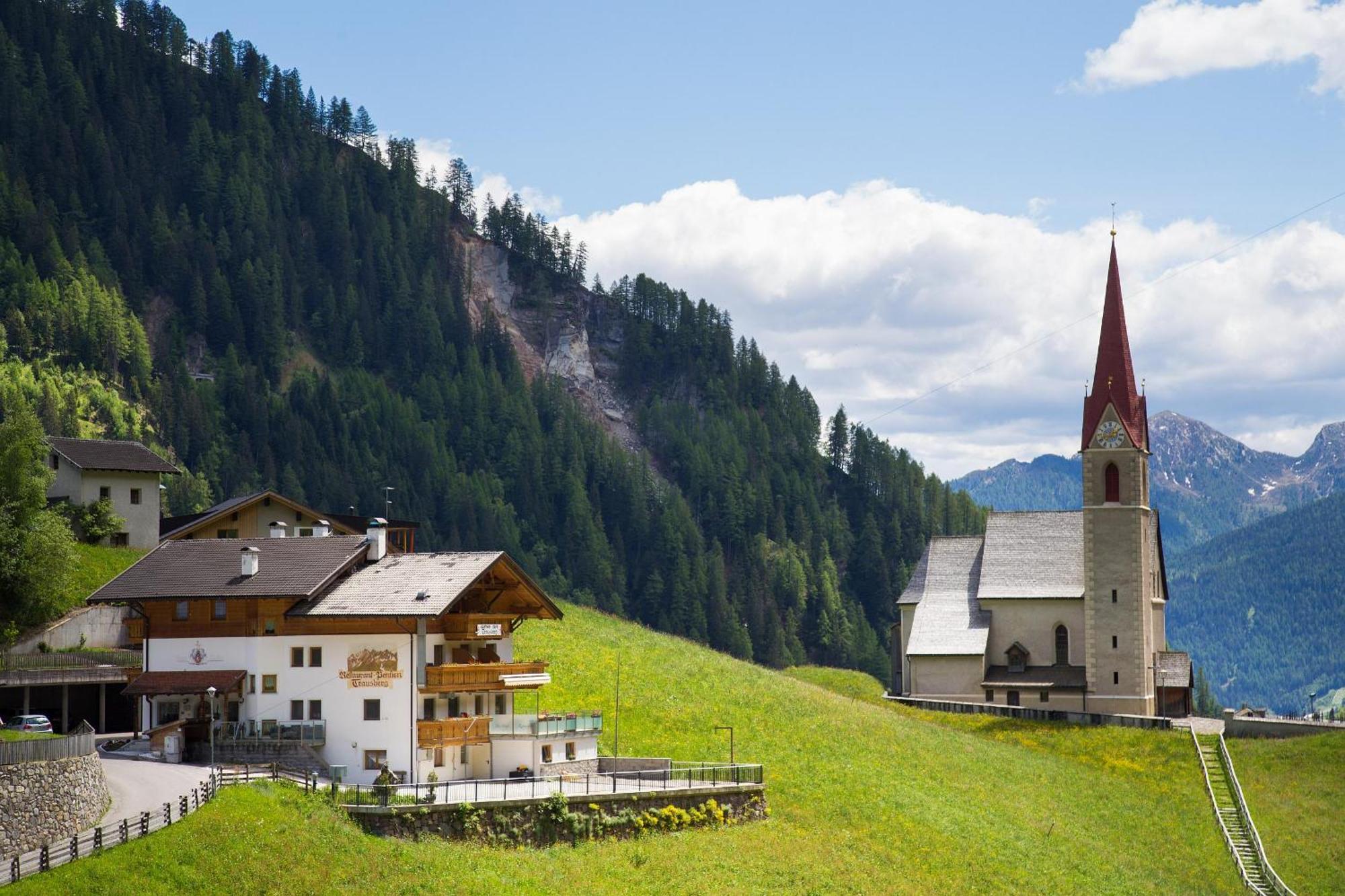 Gasthof Trausberg Corvara in Passiria Luaran gambar