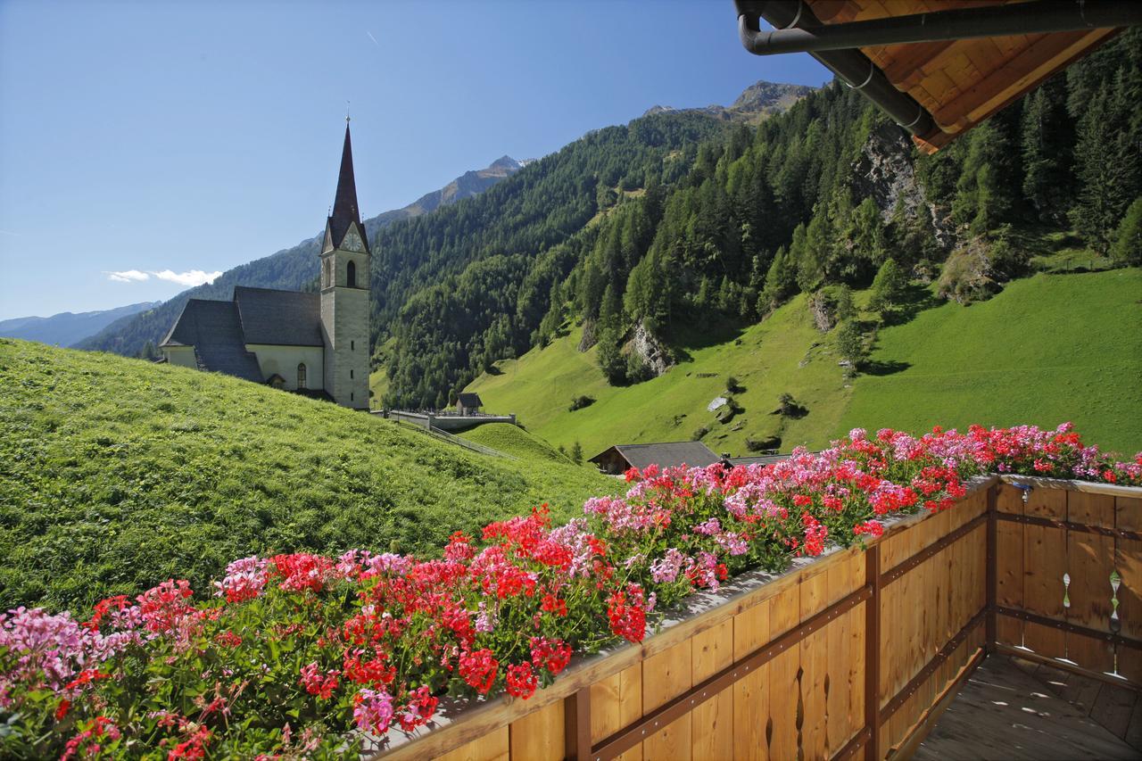 Gasthof Trausberg Corvara in Passiria Luaran gambar